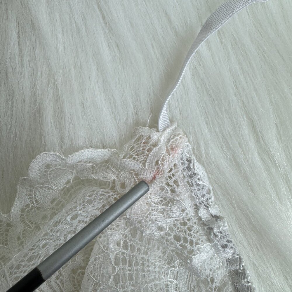 Women's Shop17 Lace Accent Romper Size Medium White - Picture 5 of 14
